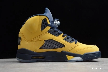 AIR 'MICHIGAN' JORDAN 5 0916